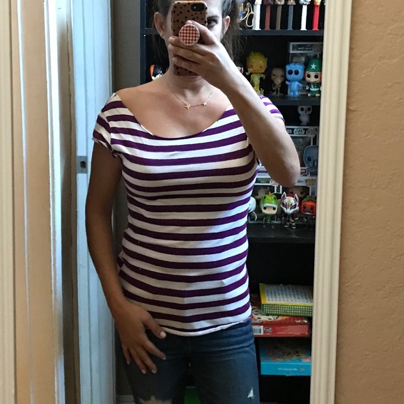 Comfiest stretchy striped t-shirt - small - Picture 5 of 7